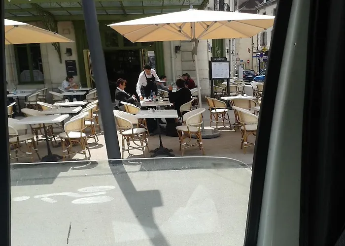 Meuble アパート ディジョン